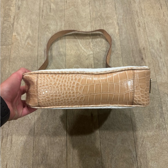 Liz Claiborne Tan and White Women's Bag - Picture 3 of 8